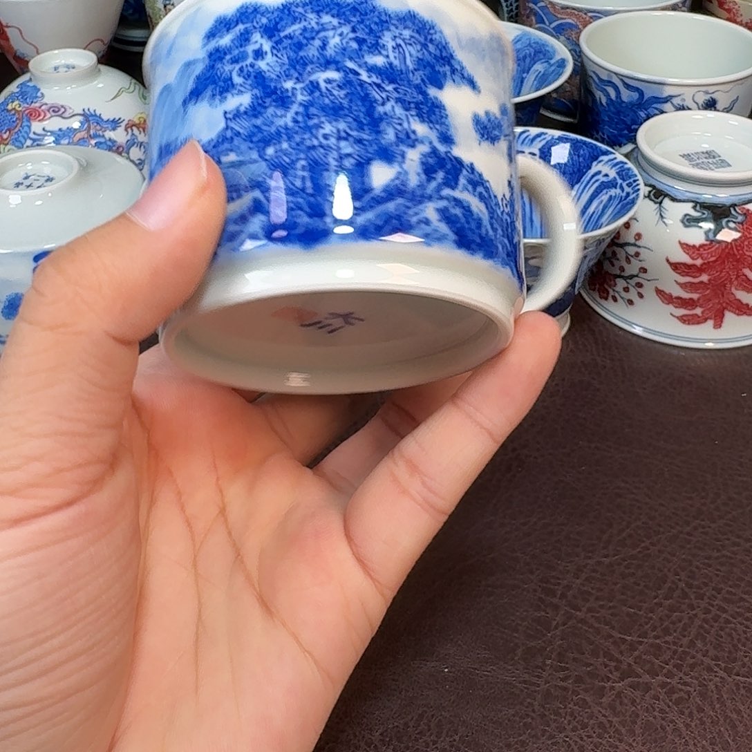 紫***光现代景德镇陶瓷盖碗