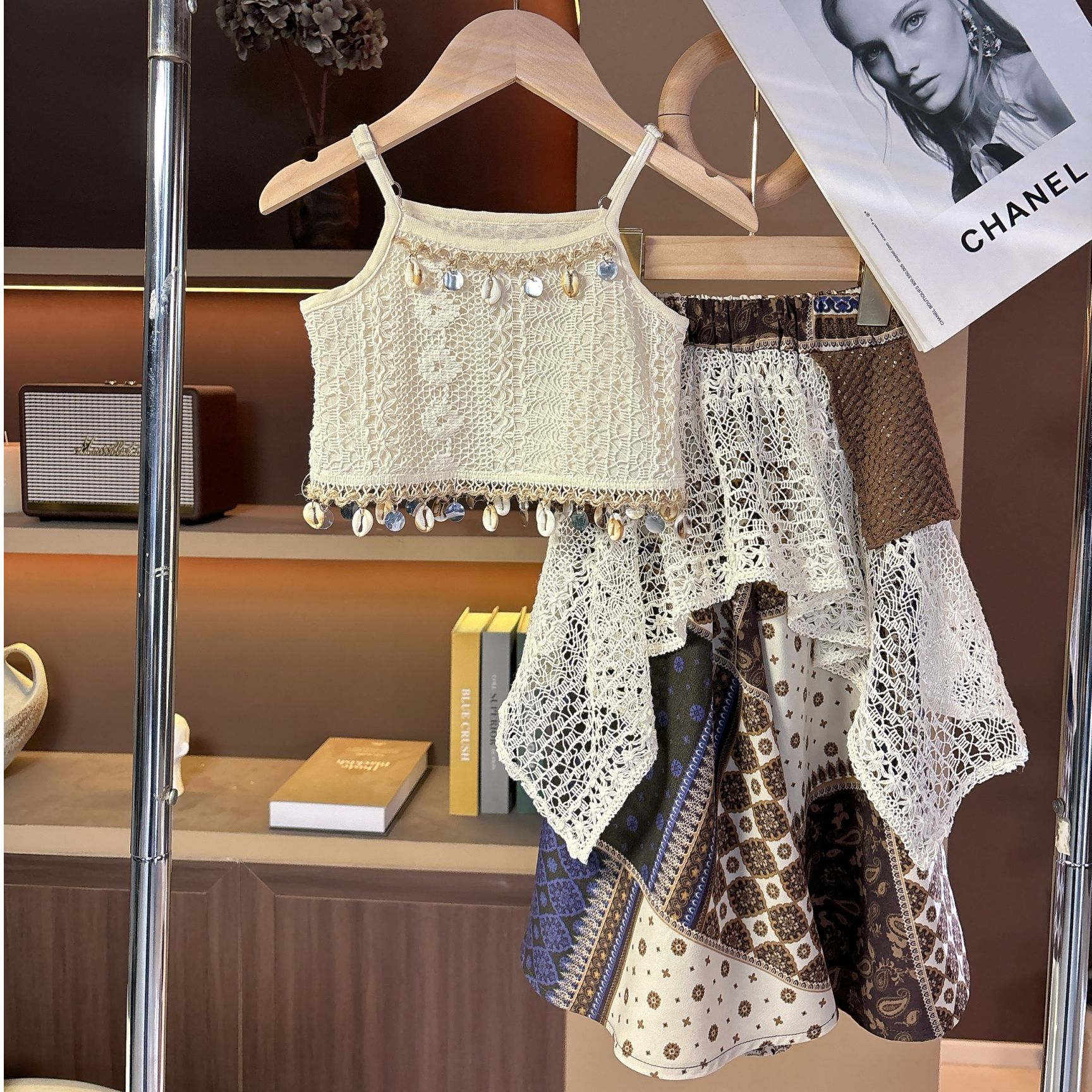 2025夏款女童套装三亚拍照出镜神器女孩针织吊带衫洋气拼接裙套装