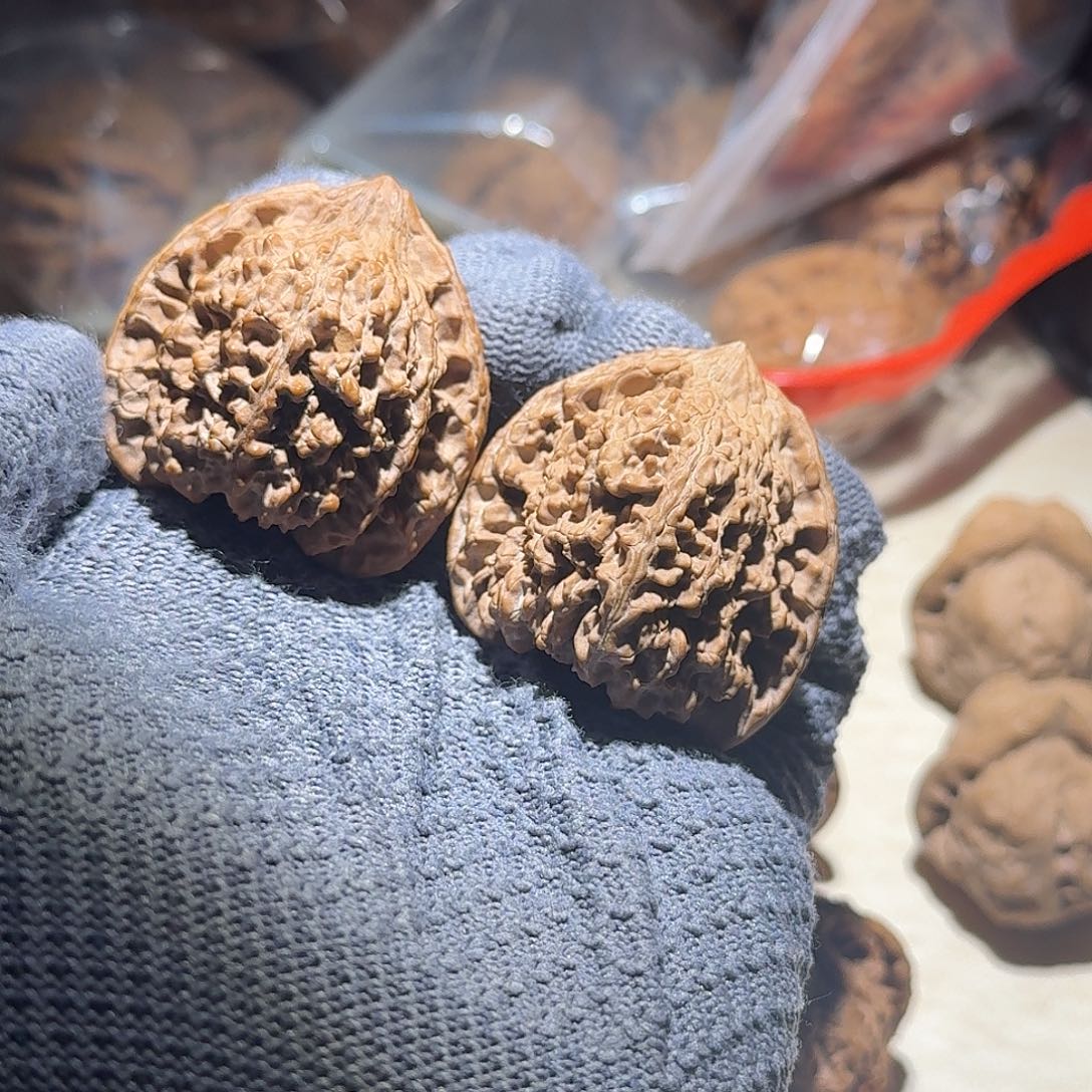 江***。吊坠文玩核桃百花山满天星