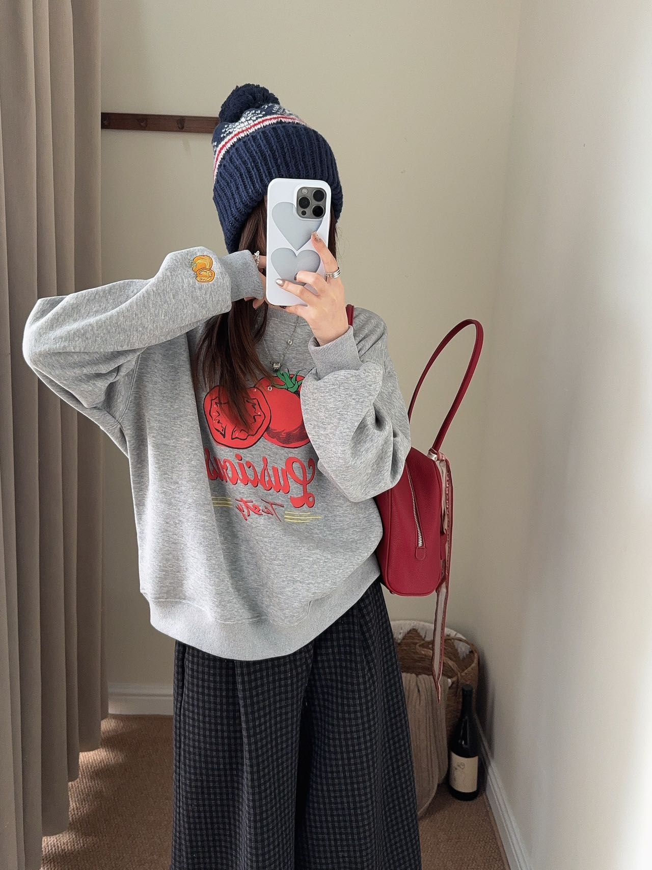 程程甄选  韩系复古番茄冬款加绒百搭圆领卫衣9062