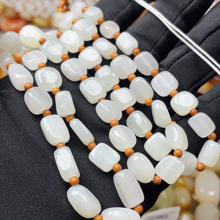 和田玉未镶嵌手链