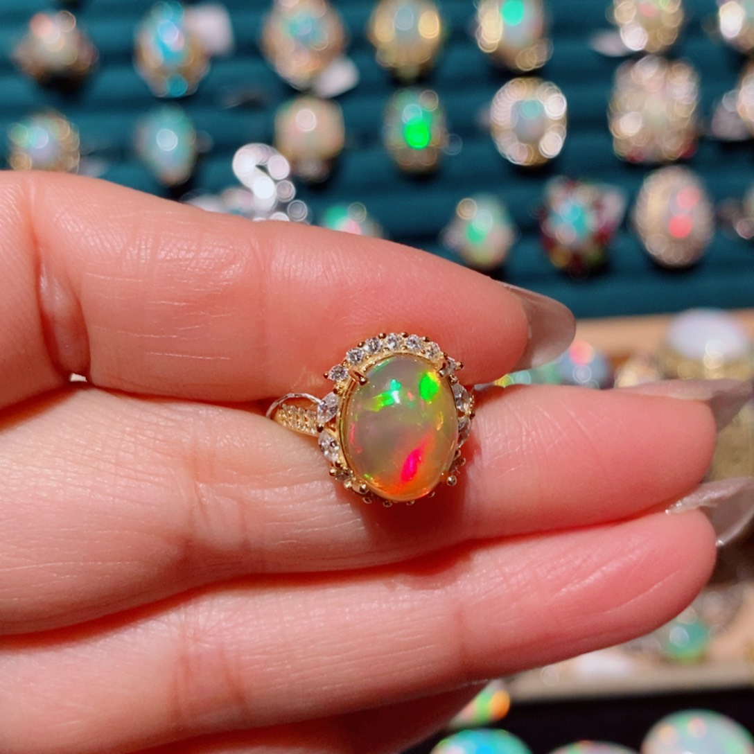 欧泊欧泊戒指银S925镶嵌