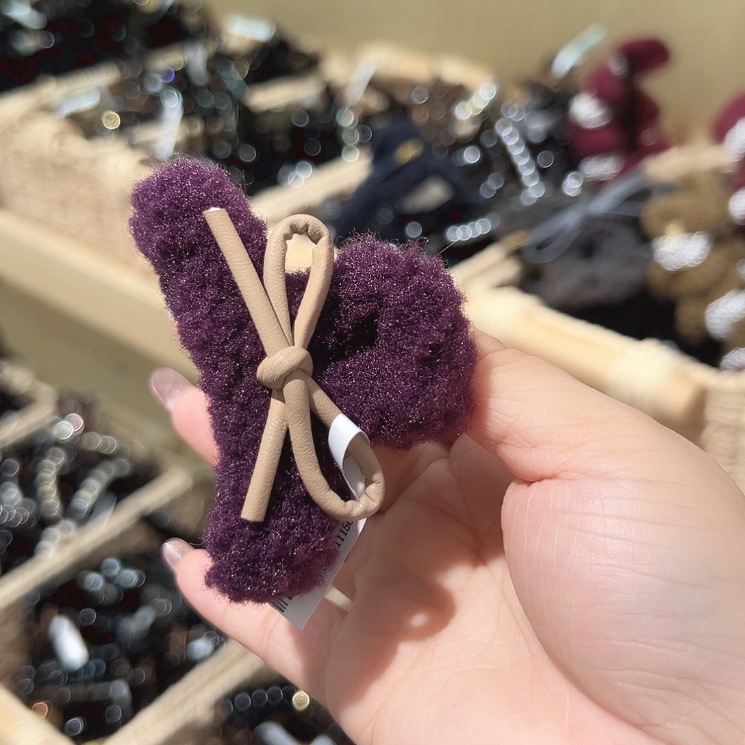 非金属紫色毛毛半抓