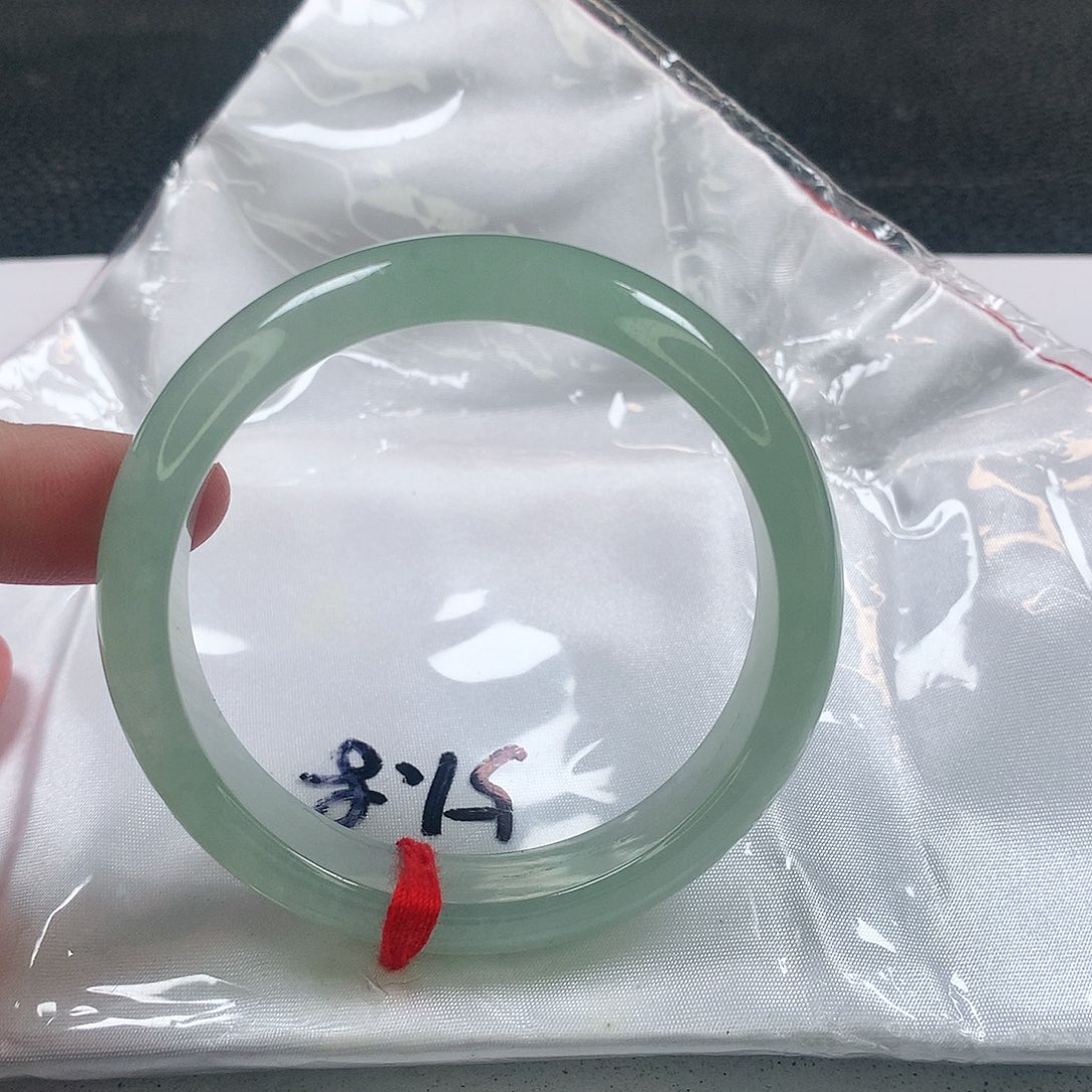 未镶嵌手镯翡翠463