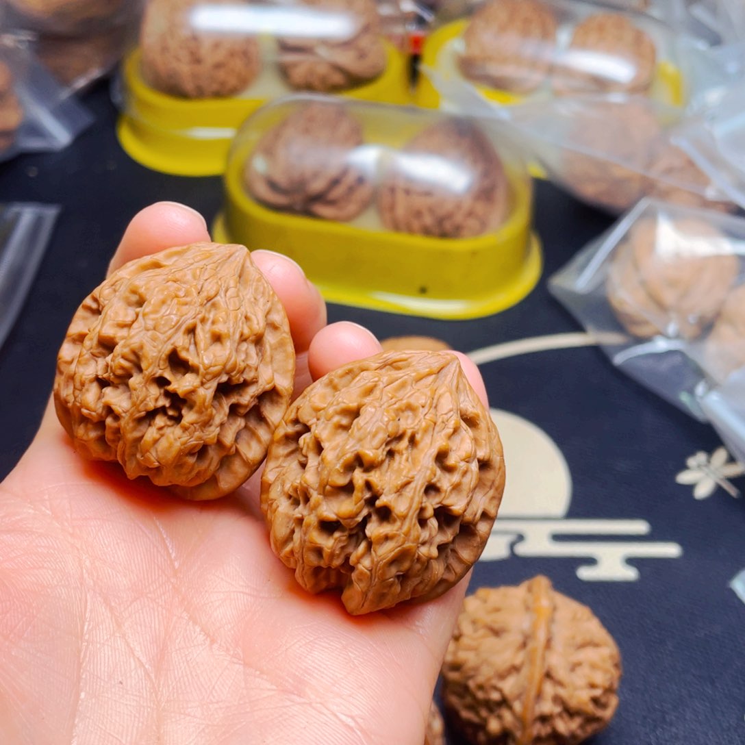 吊坠文玩核桃锦****！凤凰台