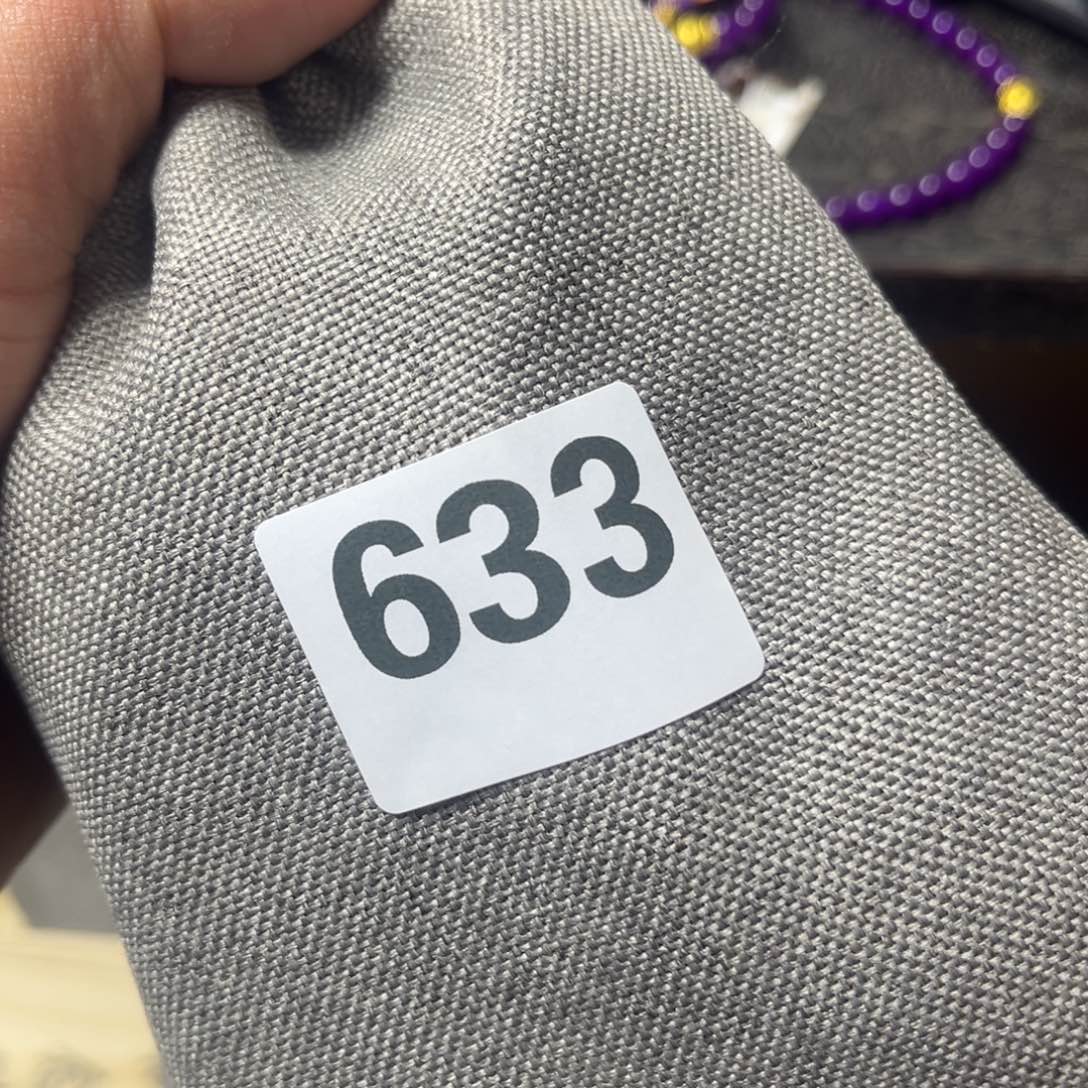 坝***坝大叶紫檀（黑酸枝木类）