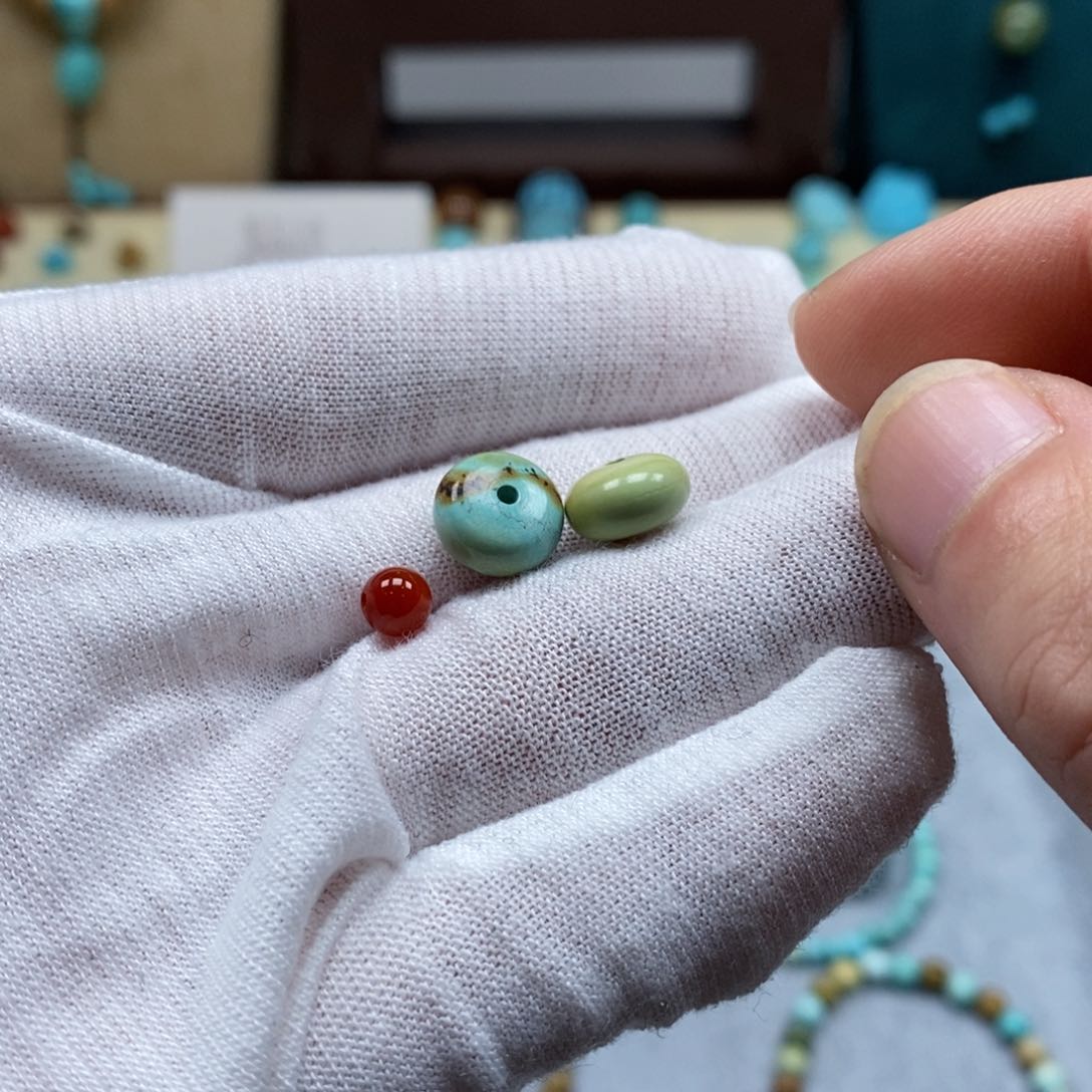 未镶嵌配饰南红玛瑙