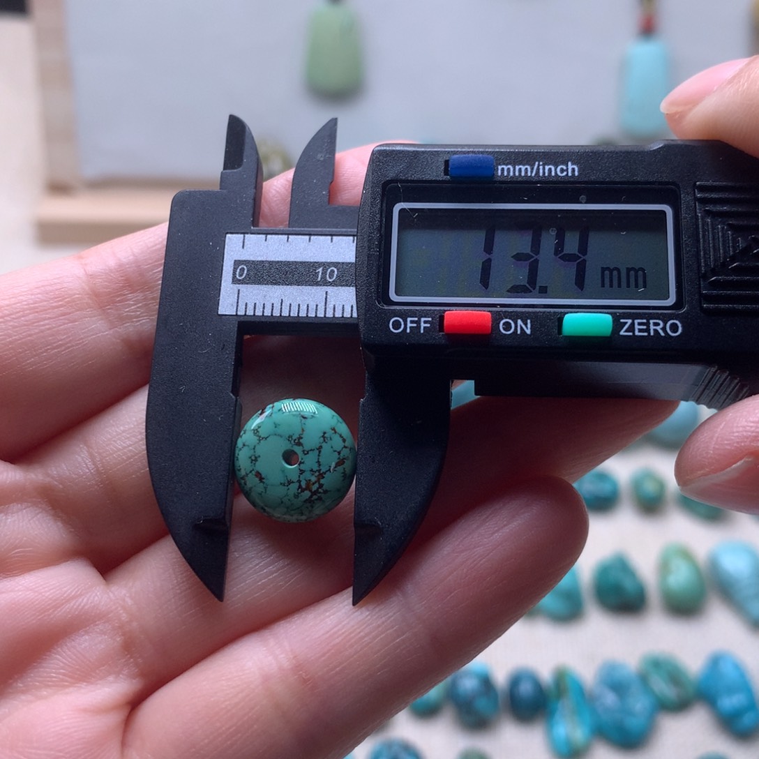 未镶嵌绿松石挂件