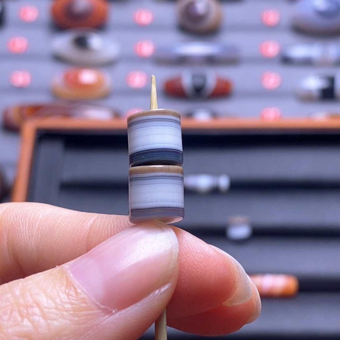 玛瑙/玉髓颈饰未镶嵌泡**夏