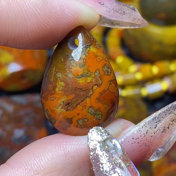 玛瑙/玉髓颈饰足银镀金镶嵌