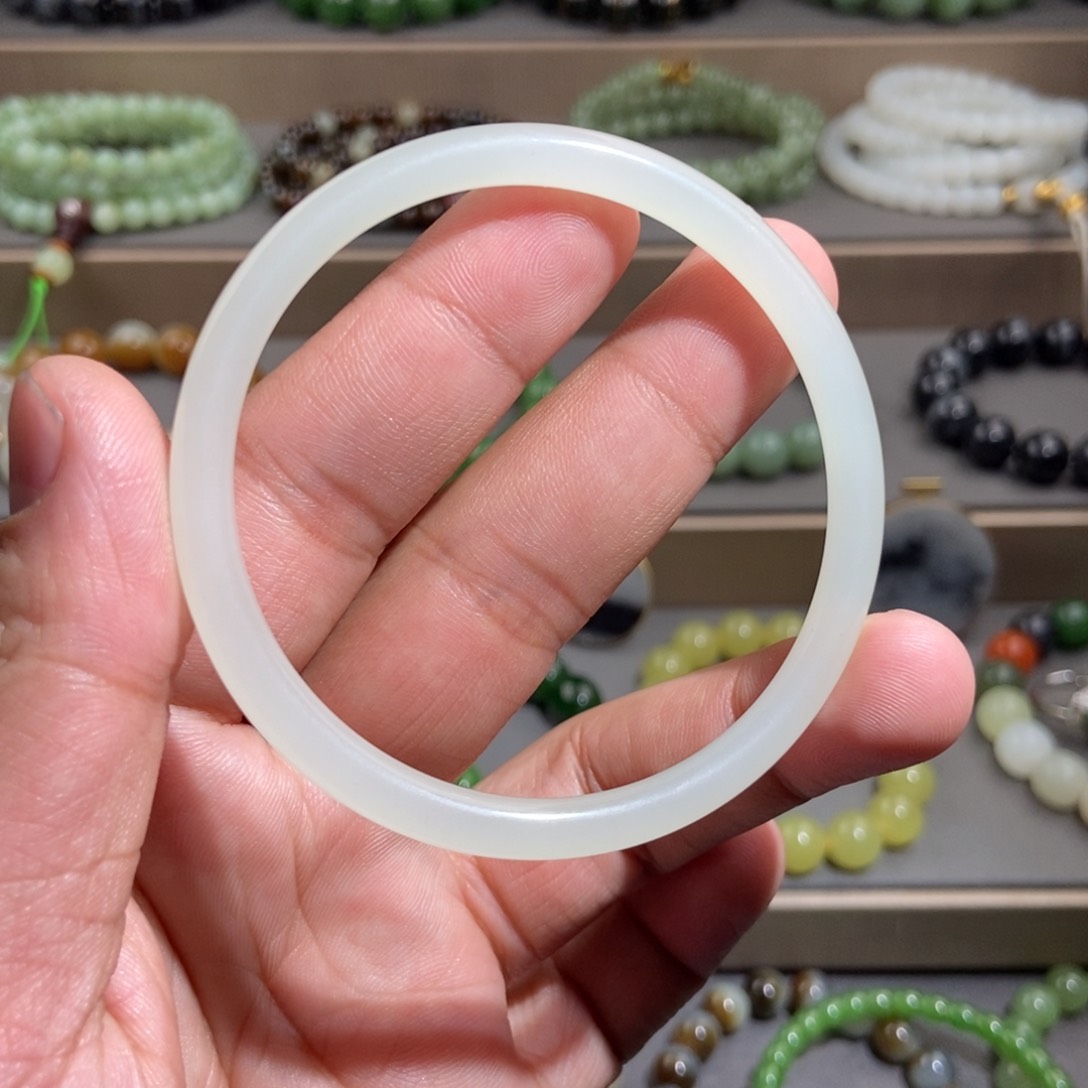 和田玉手链未镶嵌