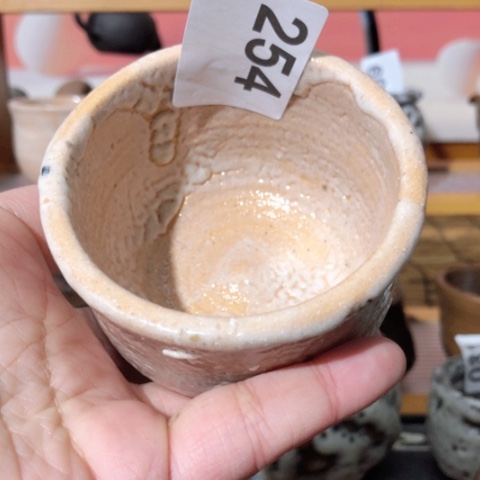 杳*闻木有一点点的小姐姐