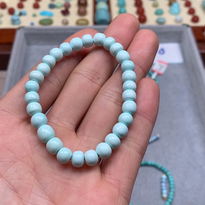 绿松石配饰未镶嵌