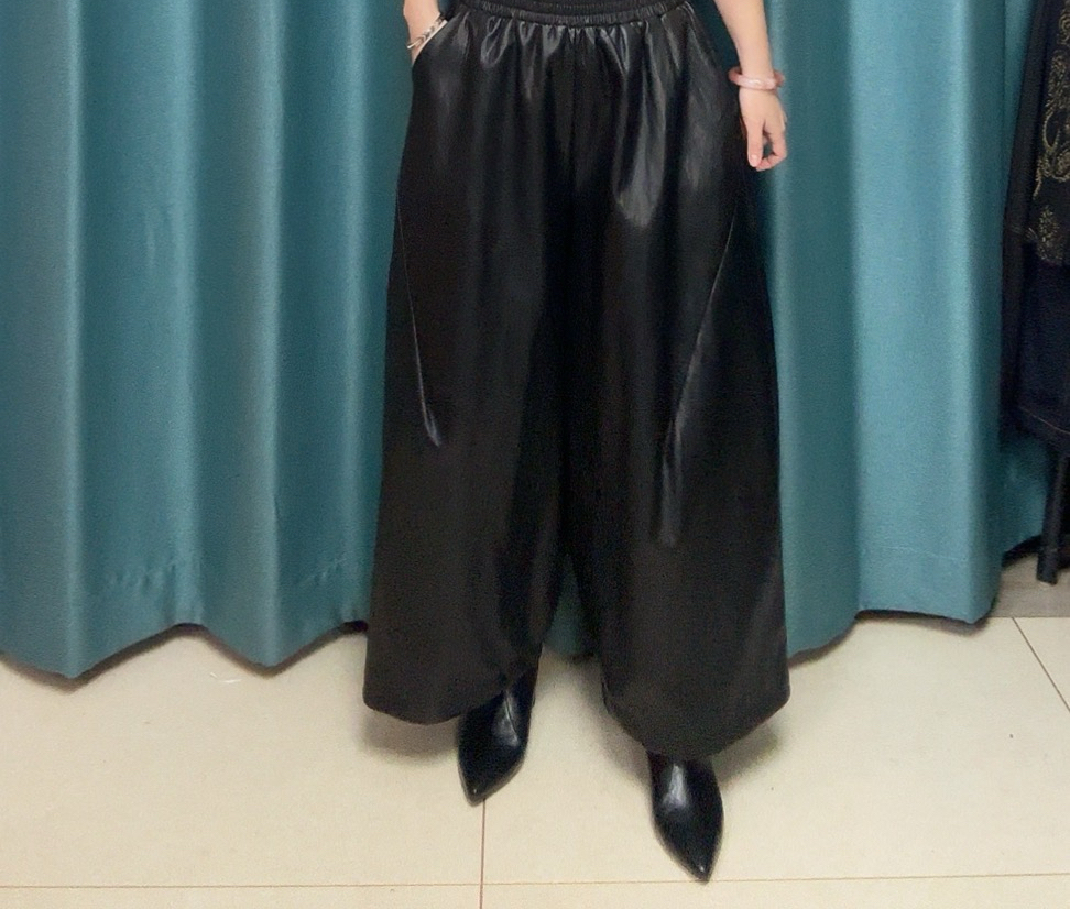 时尚百搭宽松高腰休闲皮裤九分裤