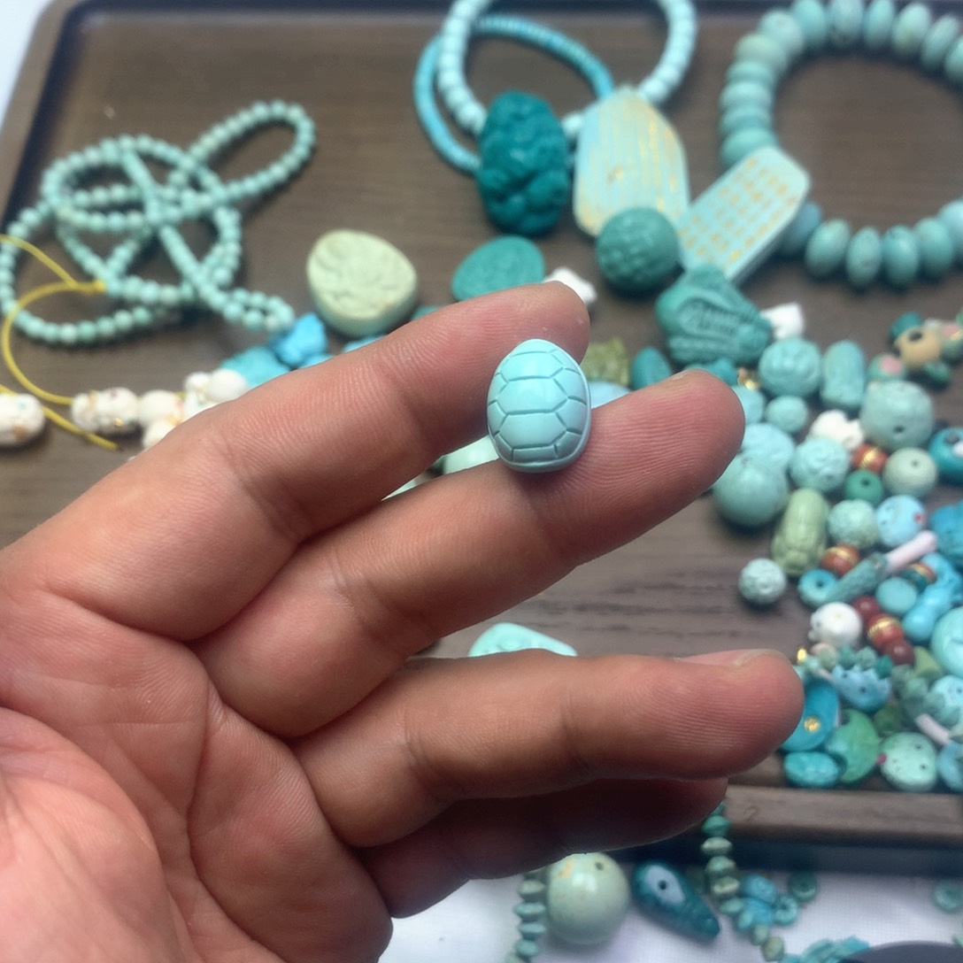 绿松石雕刻未镶嵌