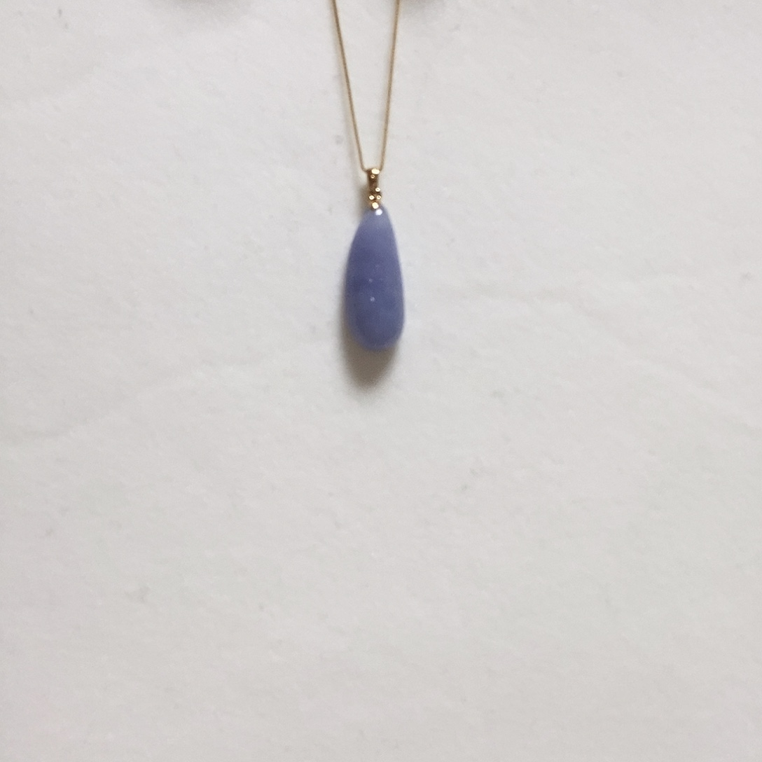 翡翠颈饰18K金镶嵌简单