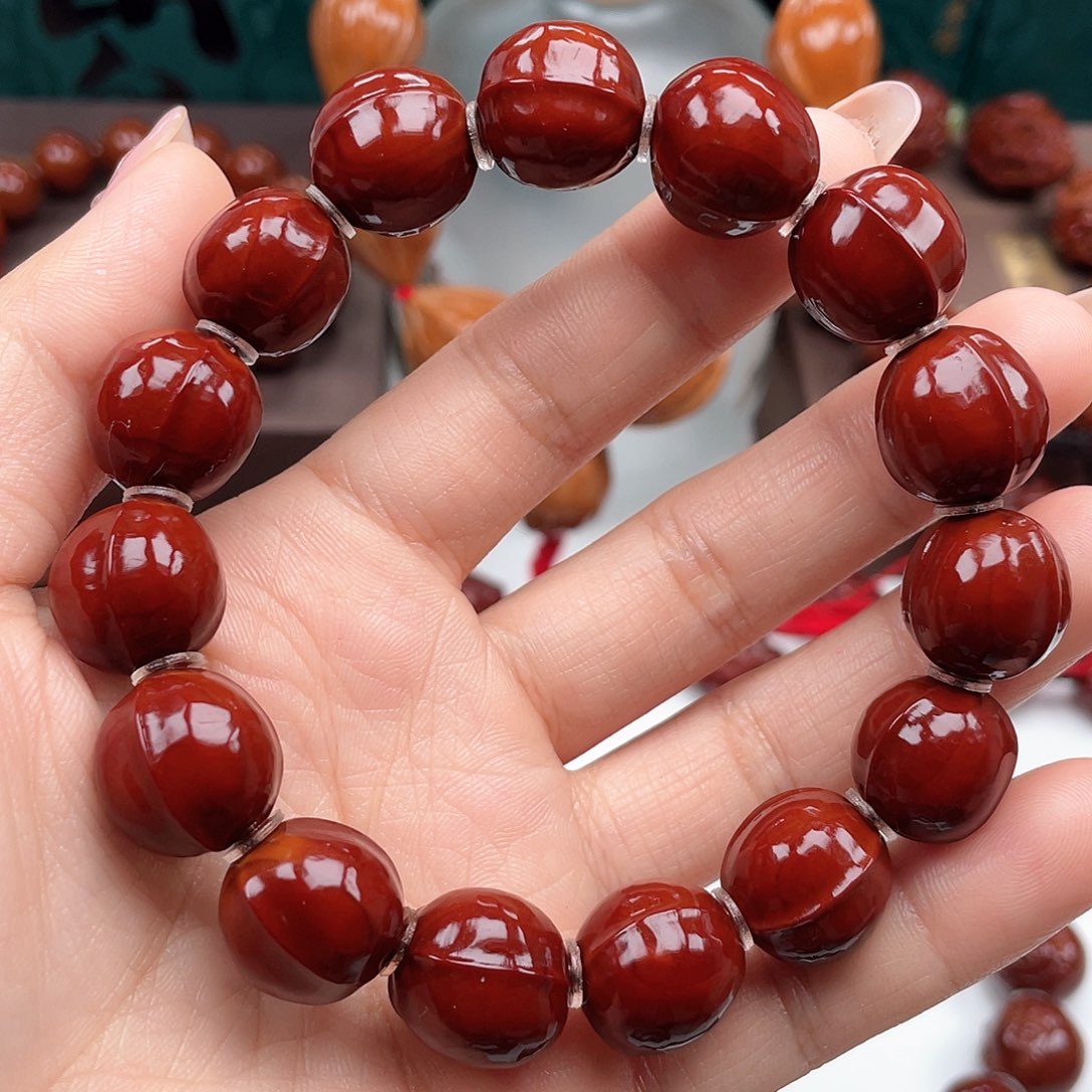 橄榄核手串沙鱼背