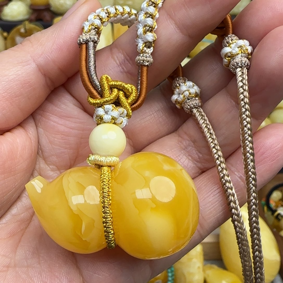 蜜蜡套链未镶嵌天然焦皮料蜜蜡葫芦吊坠