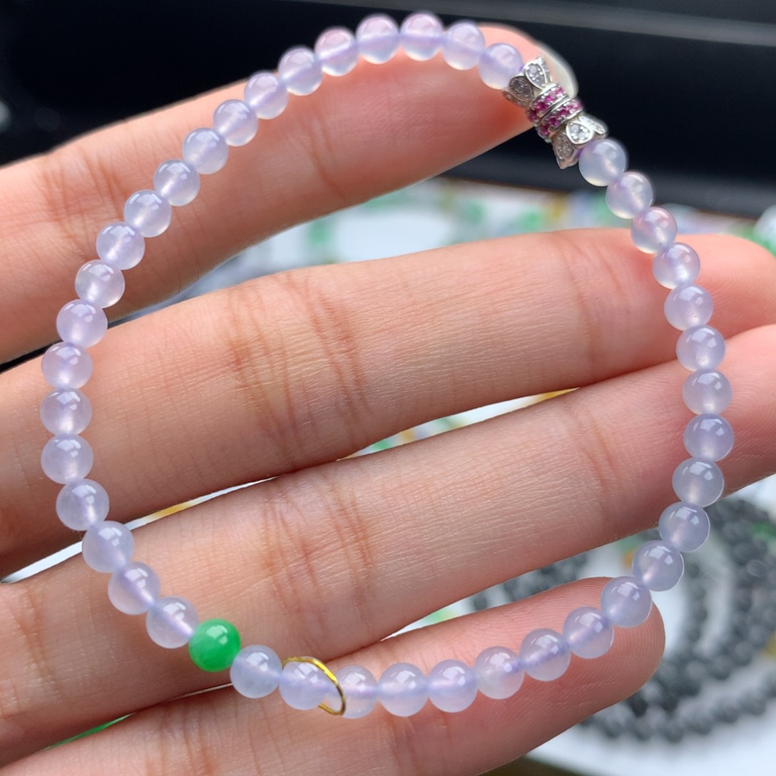 翡翠手链未镶嵌翡翠