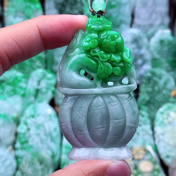 翡翠吊坠(不含链)未镶嵌