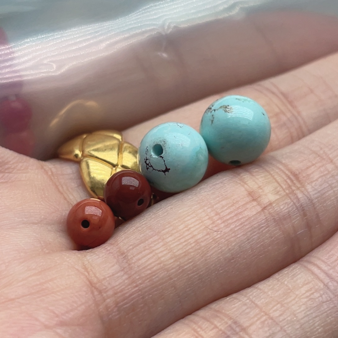 南红玛瑙未镶嵌珠宝奇石