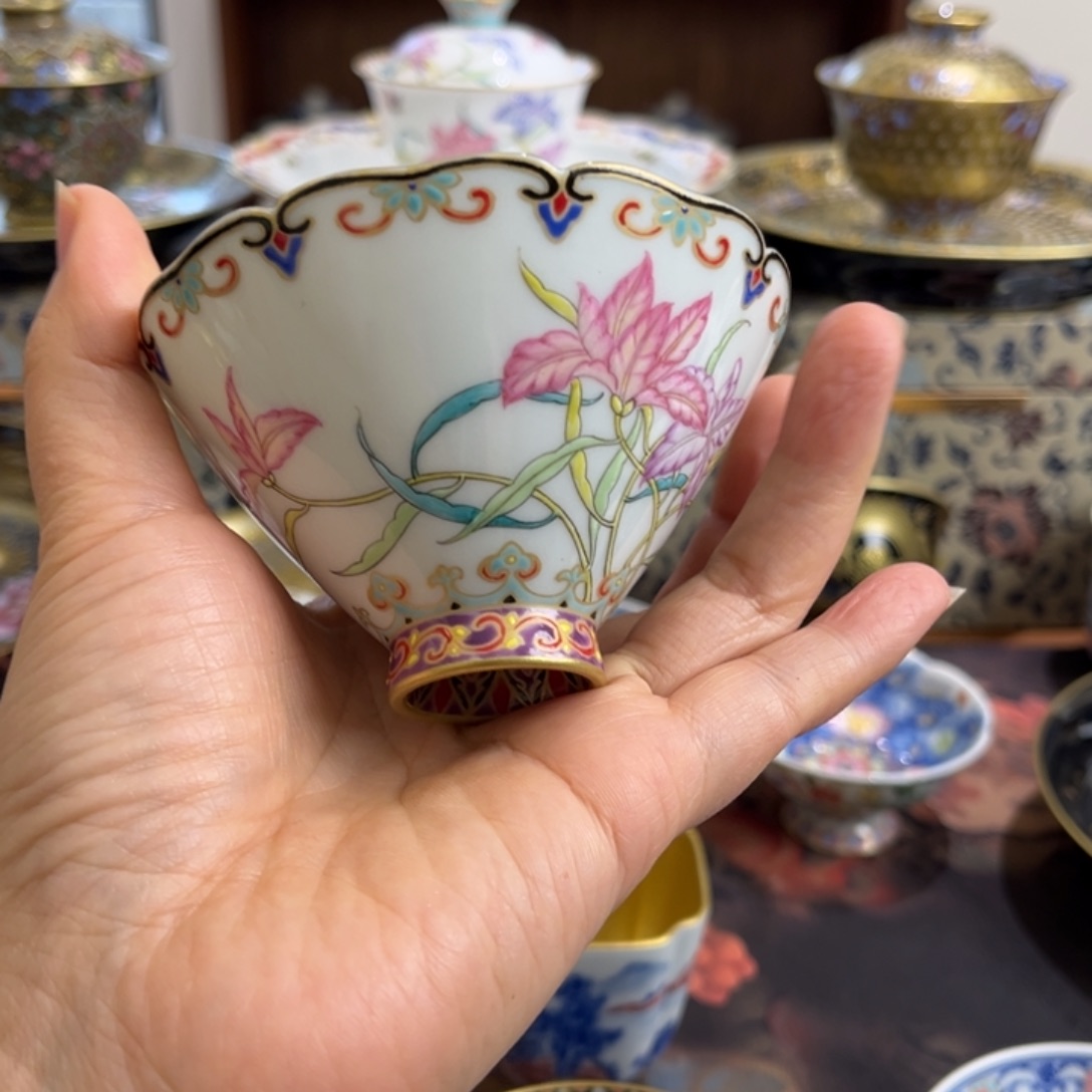 轩***。我是你的好朋友啊