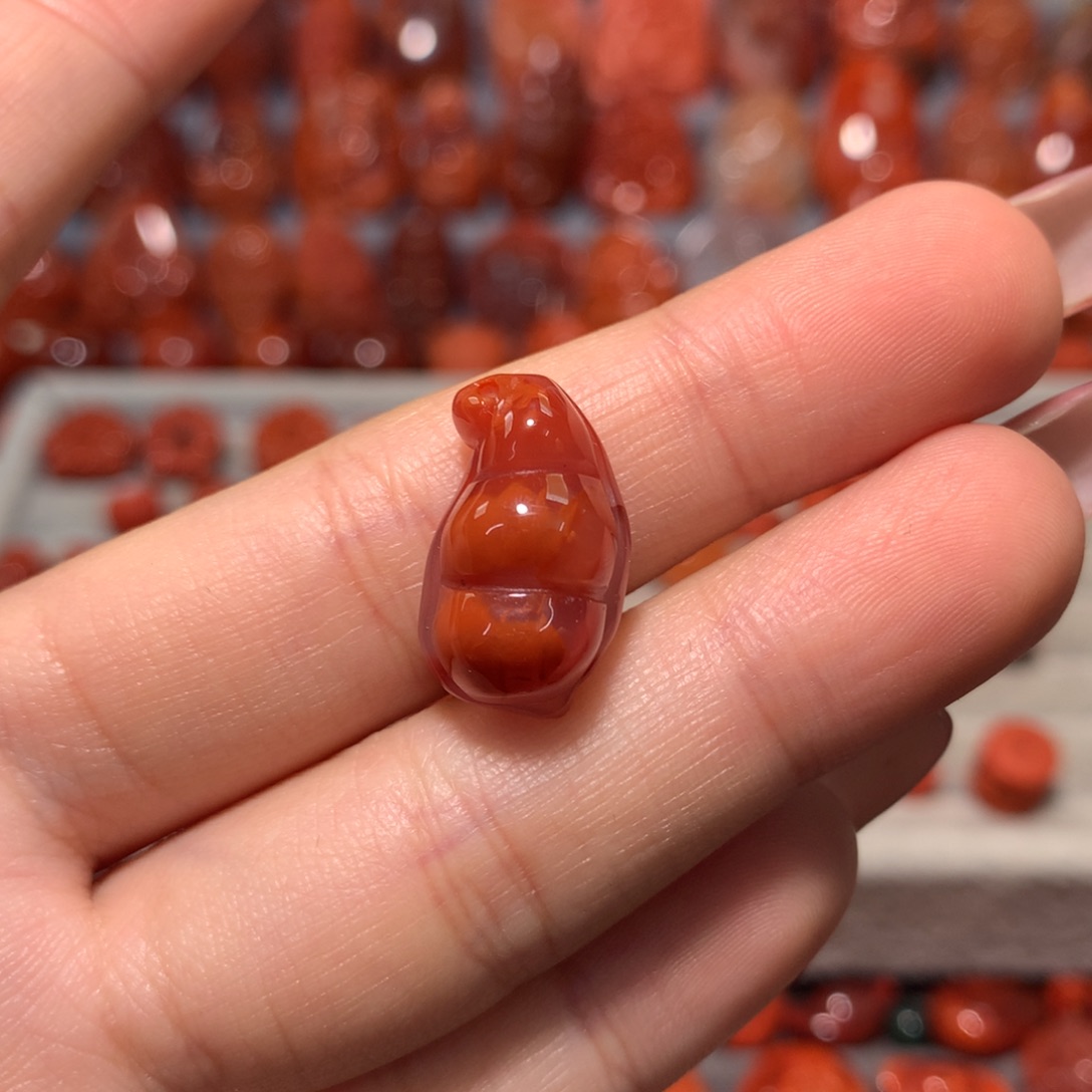 【闪购商品】未镶嵌福豆南红玛瑙