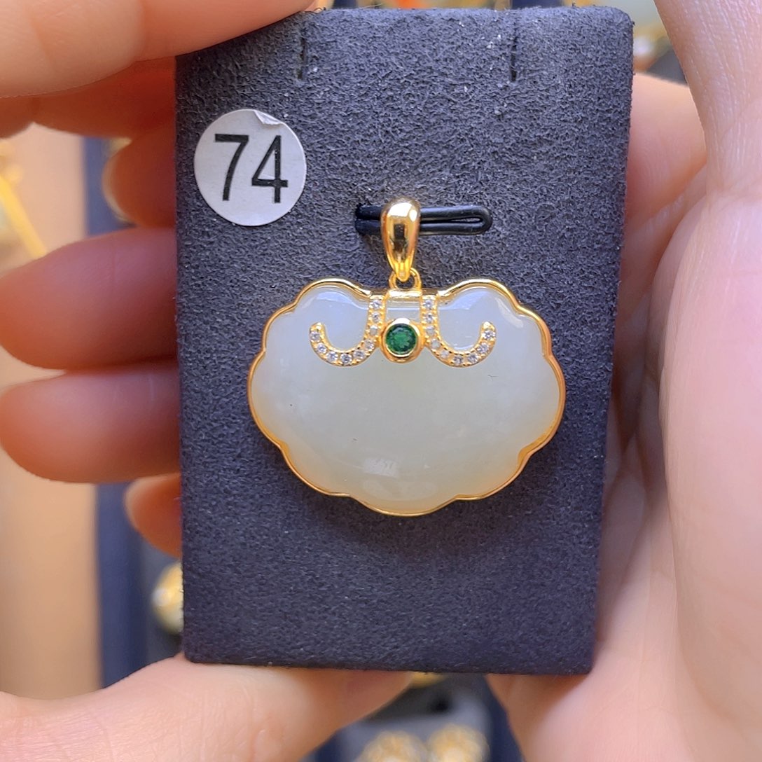 和田玉颈饰银S925镀金镶嵌