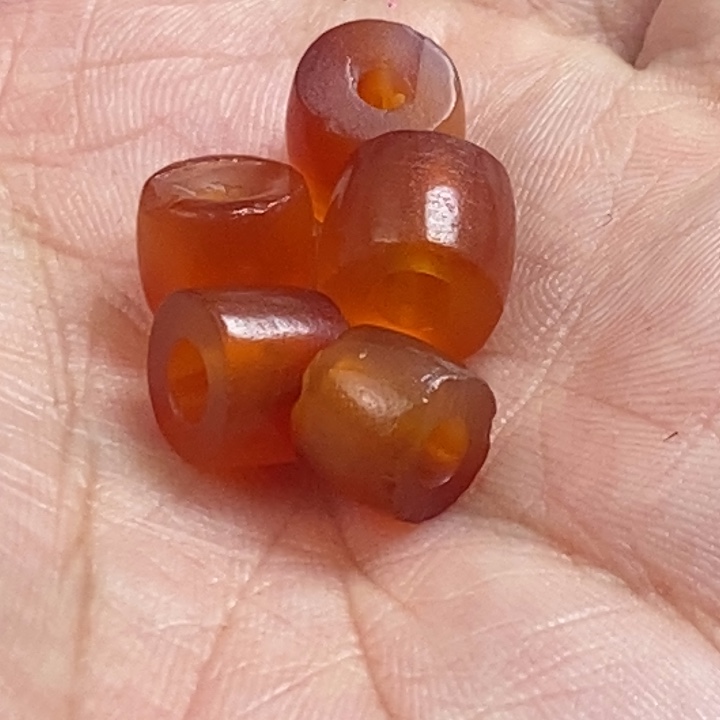 玛瑙/玉髓颈饰未镶嵌雾***，