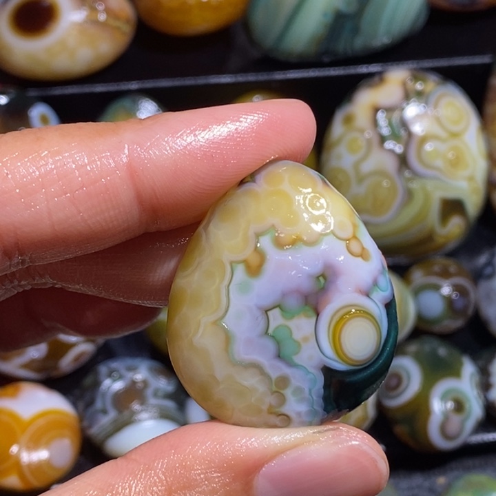 玛瑙/玉髓珠宝奇石未镶嵌