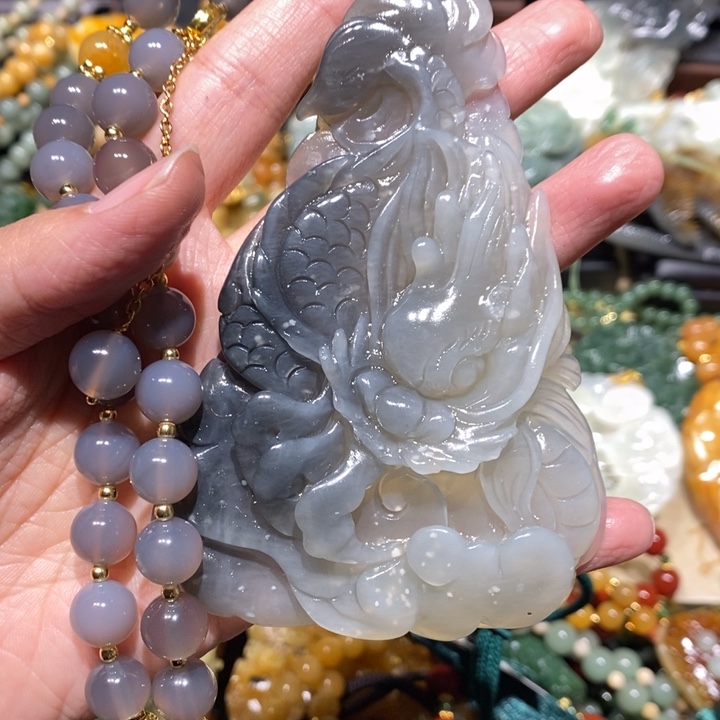 岫玉毛衣链未镶嵌