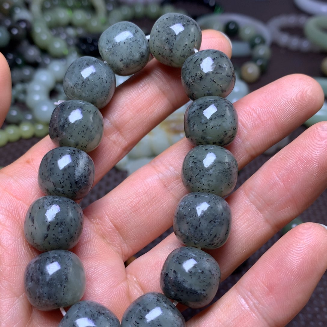 未镶嵌手串和田玉16