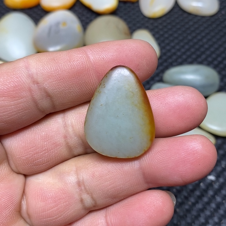 和田玉珠宝奇石未镶嵌