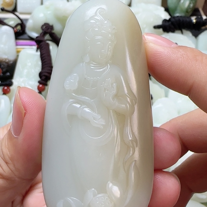 和田玉（糖玉）未镶嵌颈饰