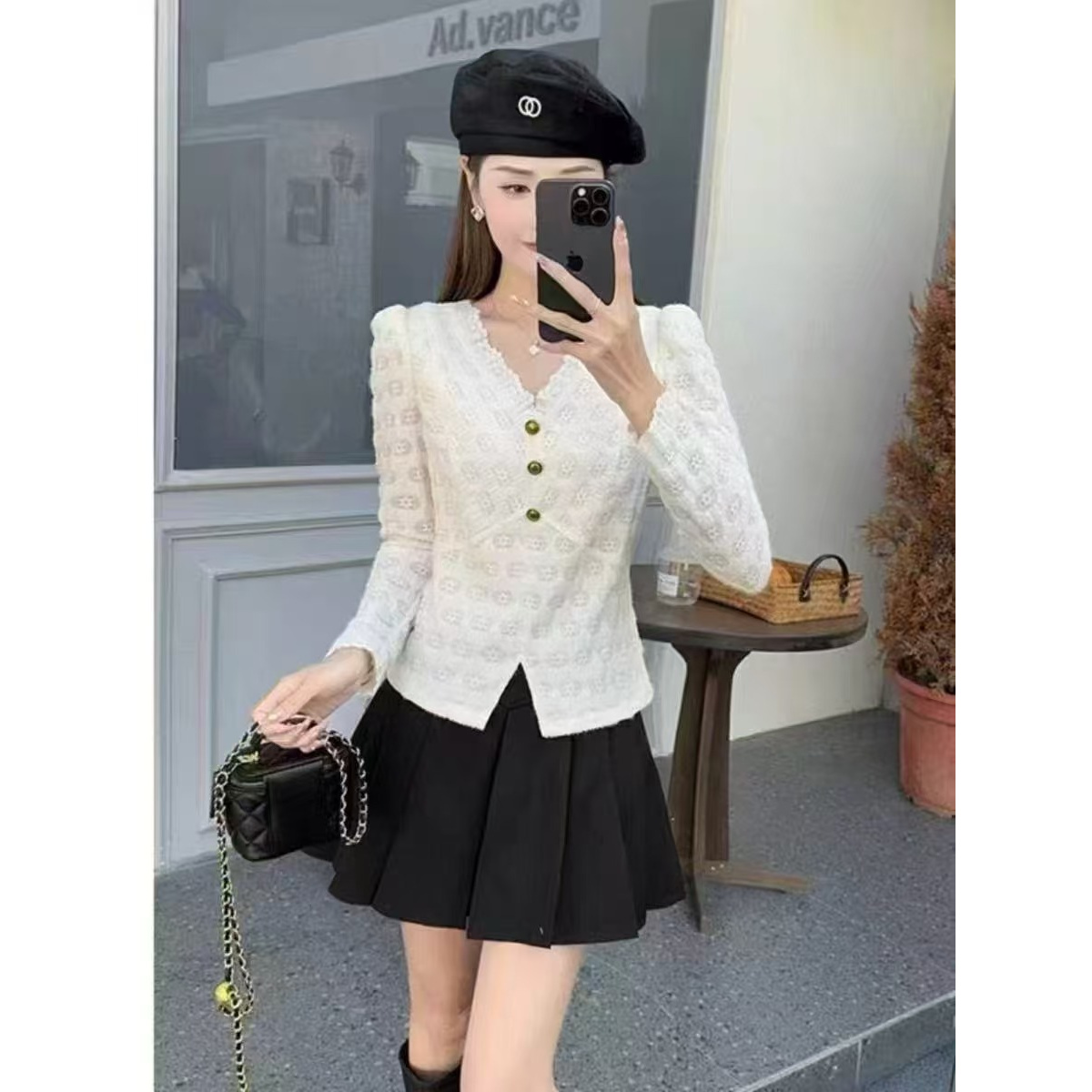 8066#米【木兮兮专属】2025年秋冬季新款百搭梅花蕾丝小衫时尚上衣