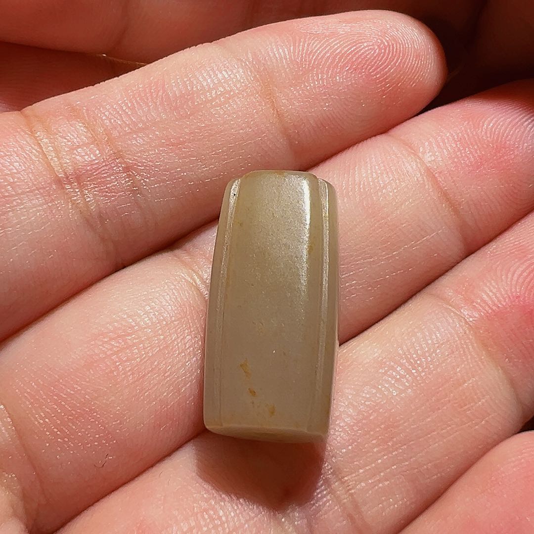 【闪购商品】颈饰未镶嵌和田玉