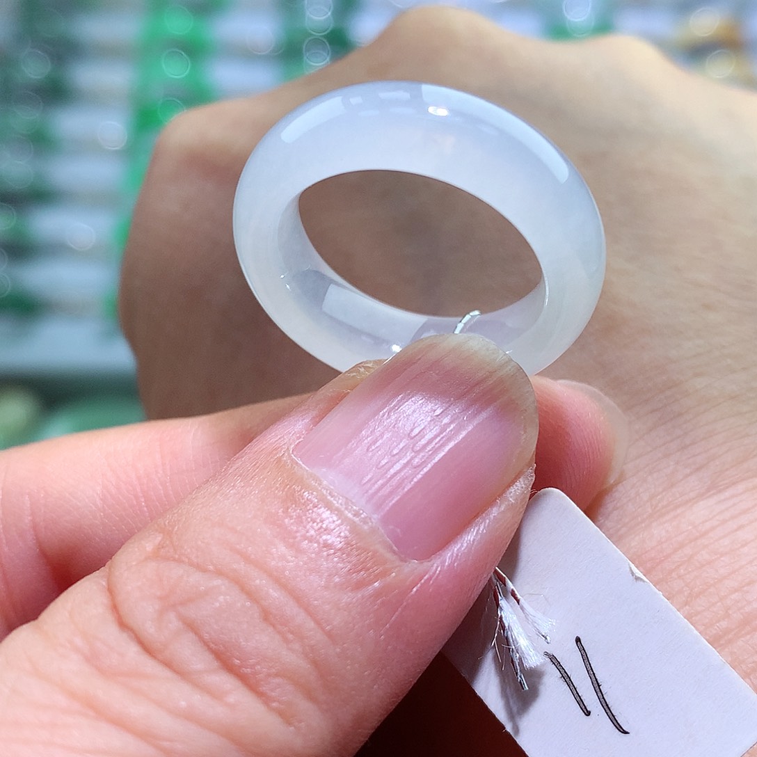 翡翠戒指未镶嵌11号