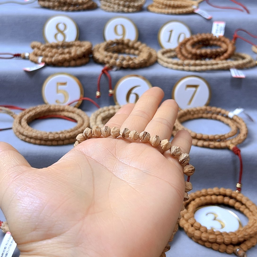 柏香籽/百香籽手串唐****沙