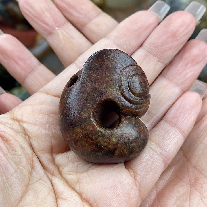 岫岩河磨玉（透闪石质玉）把件未镶嵌好*静