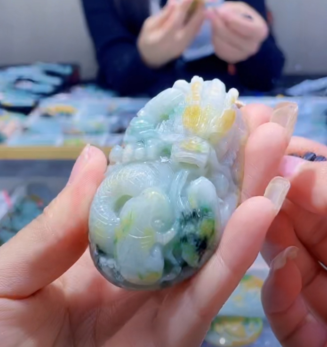 天然缅甸翡翠A货