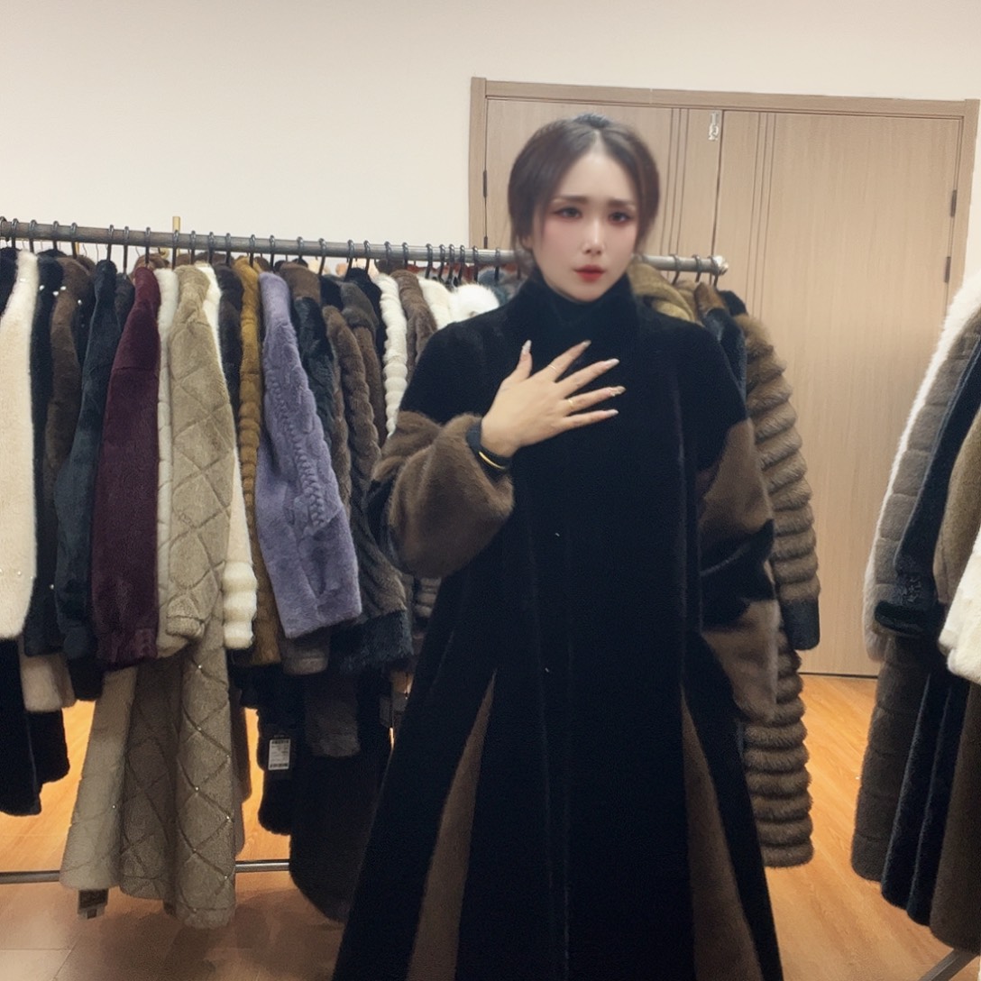 37号皮毛一体外套