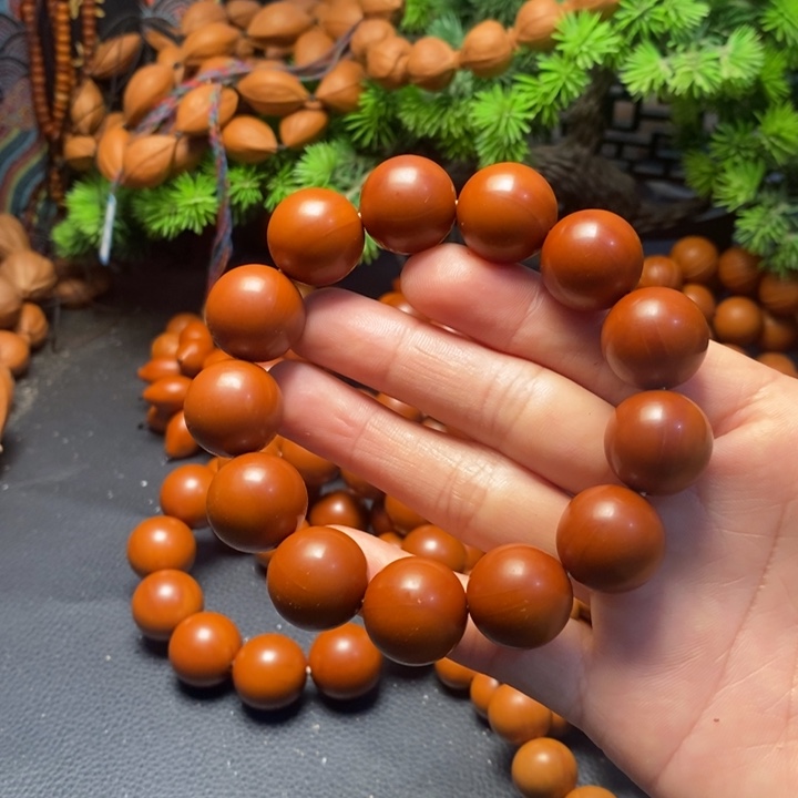 手串橄榄核1.75铁核光珠