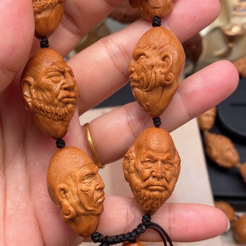 【闪购商品】橄榄核吊坠橄榄手工雕刻工艺