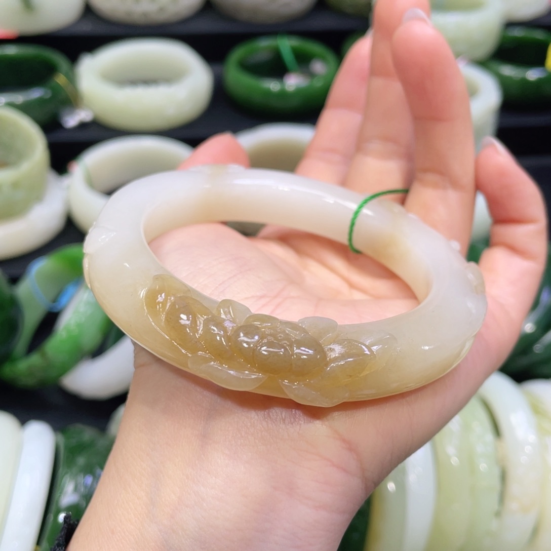 未镶嵌手镯和田玉59