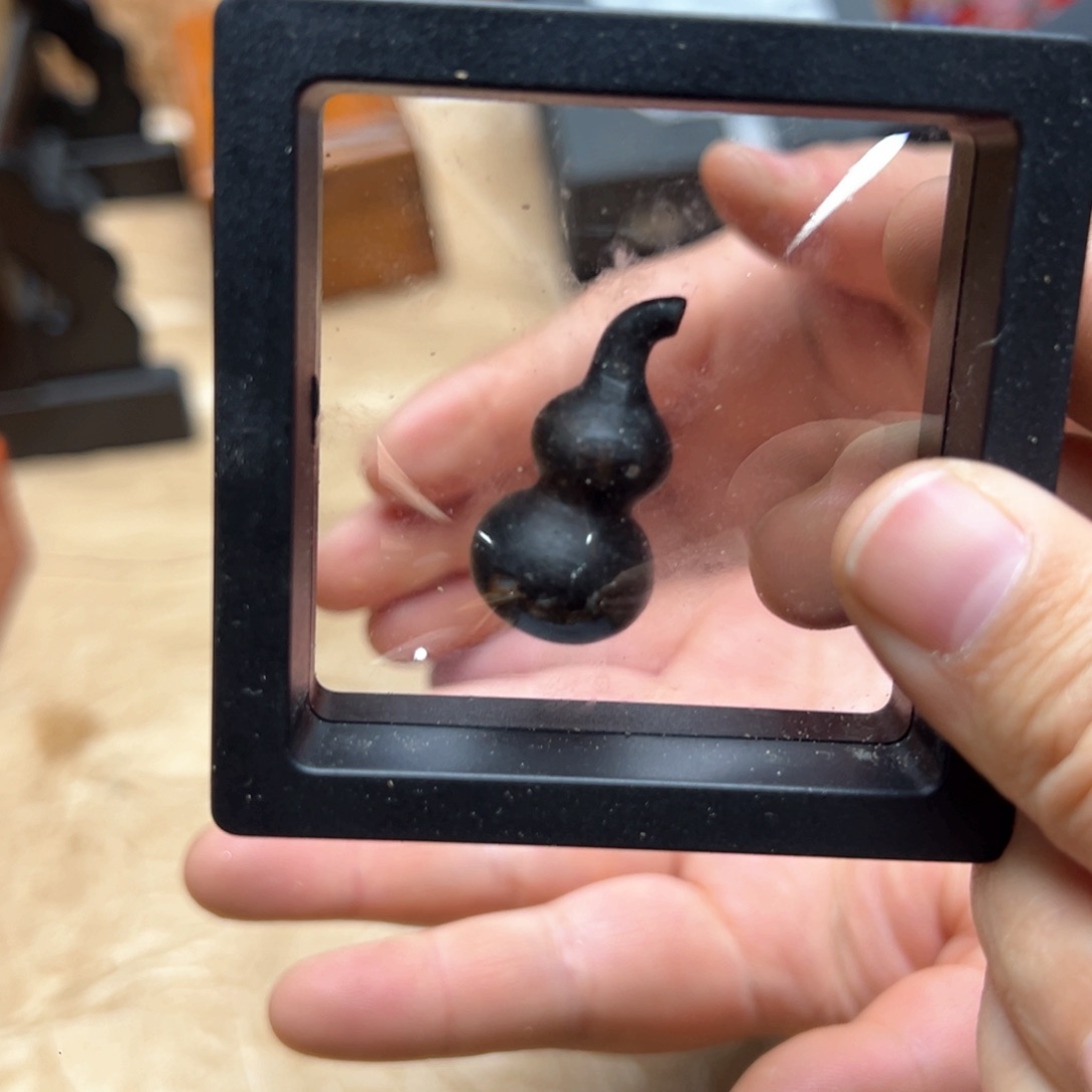 大叶紫檀（黑酸枝木类）