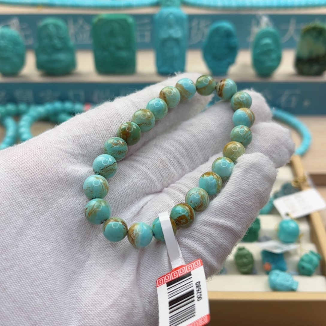 绿松石配饰未镶嵌K****?