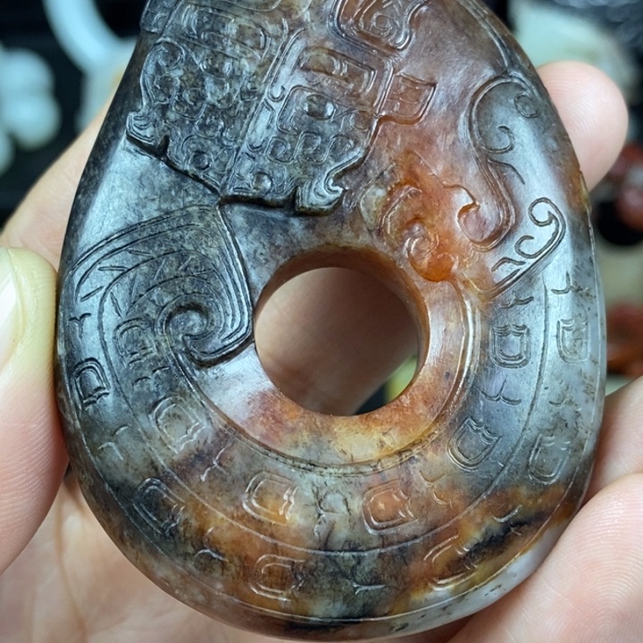 未镶嵌和田玉挂件天**人