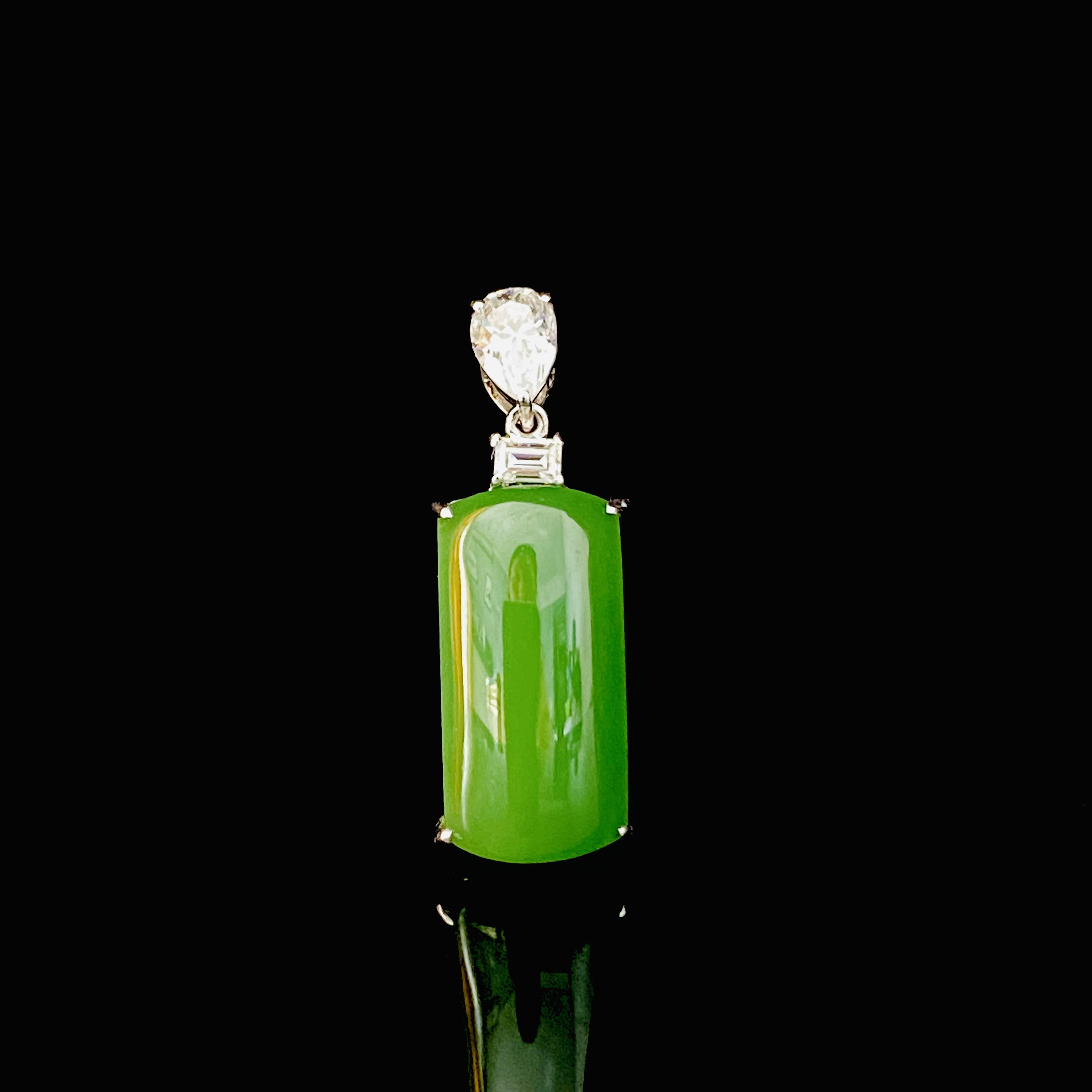 【颜选珠宝】精致款18K金和田碧玉长方牌吊坠气质时尚 裸石17＊8.5＊6