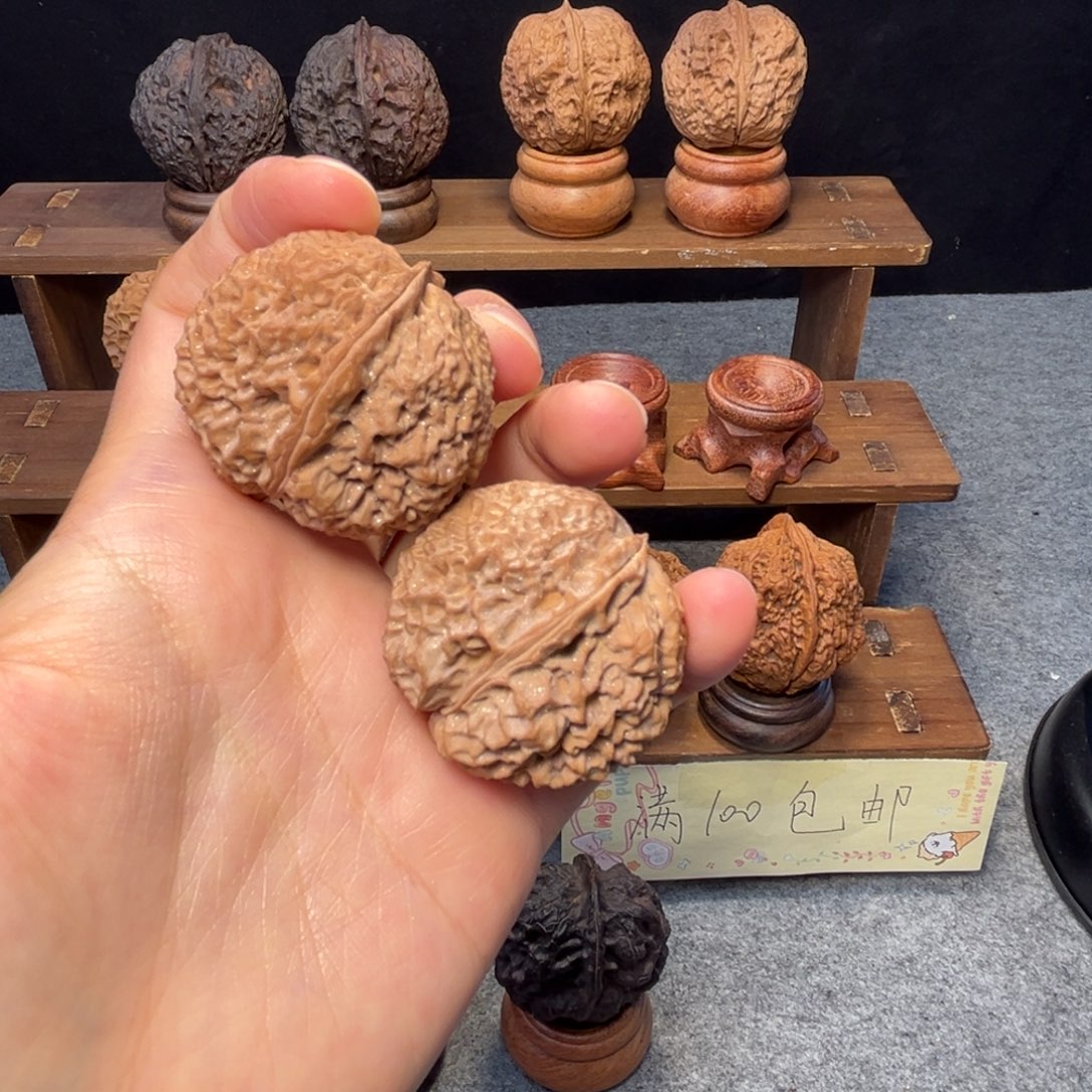 文玩核桃吊坠z龙脊元宝39mm