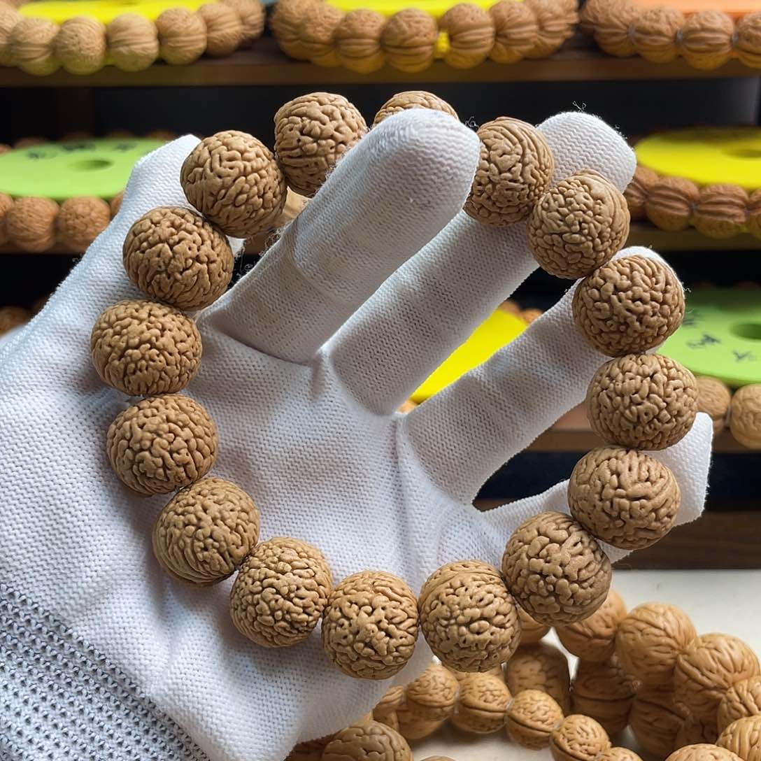 文玩核桃手串龙鳞苹果